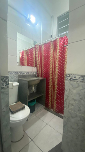 Bathroom 3, Pousada e Alojamento Engenho de Itaguai, Itaguaí