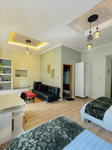 Room 5, TRAVELER'S HOUSE, Quito