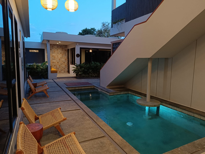 Exterior & Views 2, Padinis Villa & Coffee, Gianyar