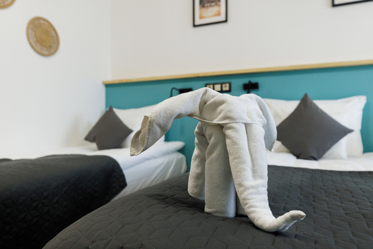 Bedroom 3, Safari Hotel, Szeged