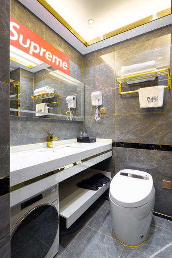 Bathroom 3, East Apartment, Chengdu