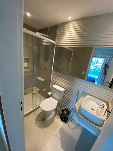 Bathroom 3, Pousada La Acolhida, Cabo Frio