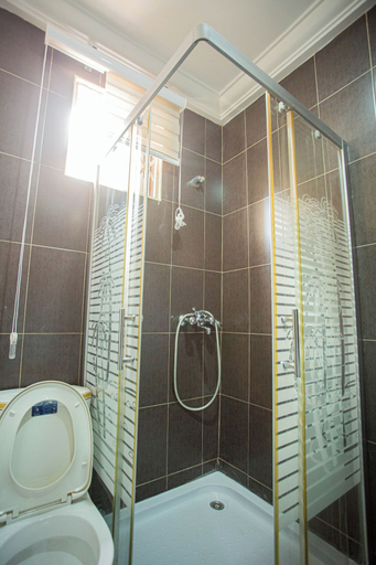 Room 5, Accra Luxury Apartment at East Legon, Tema