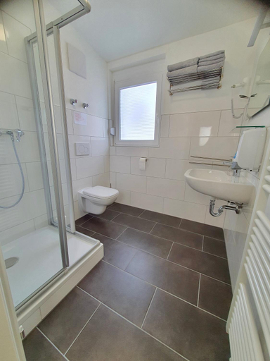 Bathroom, Hotel Da Sabino, Konstanz