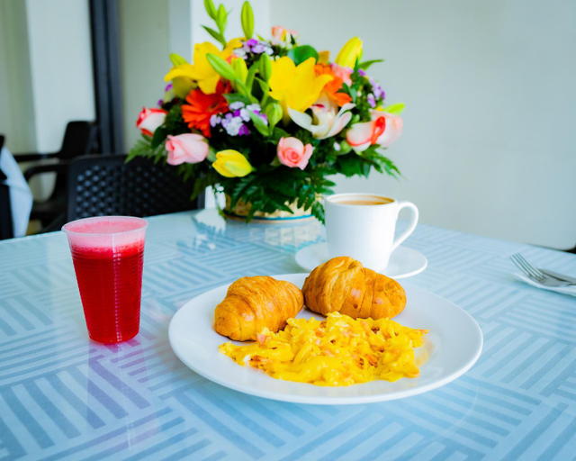 Food & Drinks 4, KALINA HOTEL, Girardot