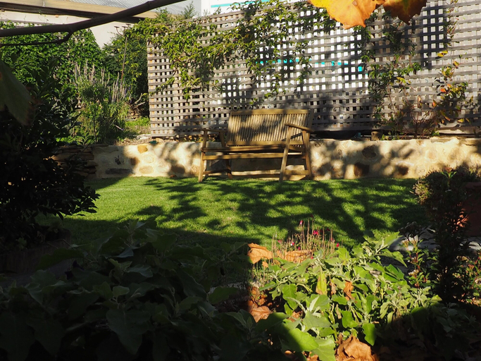 Garden 5, Cobblers Cottage B & B Accommodation, Adelaide