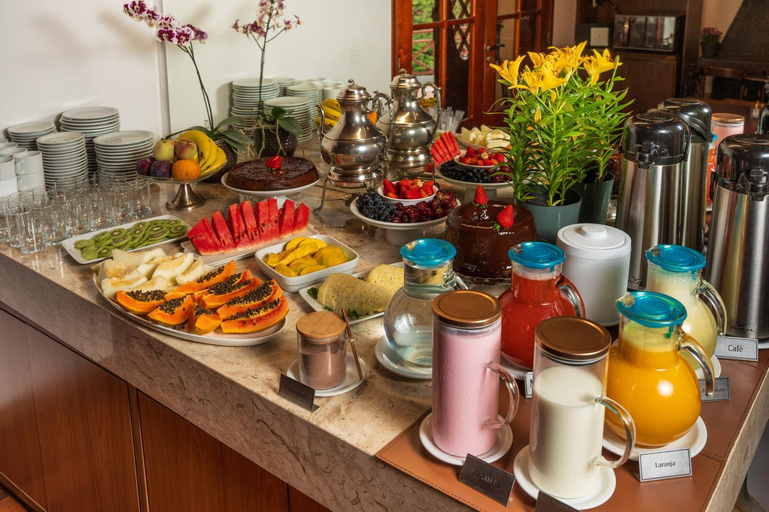 Food & Drinks 5, Pousada Campos de Provence Campos do Jordao, Campo Limpo Paulista