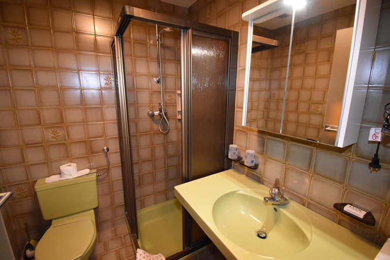 Bathroom 3, Hotel Martina, Innsbruck Land
