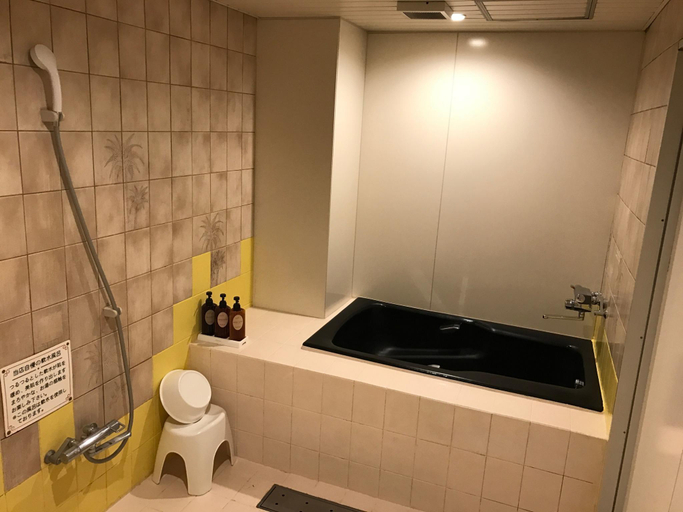 Bathroom 4, Hotel Plaza 21 Osaka, Osaka