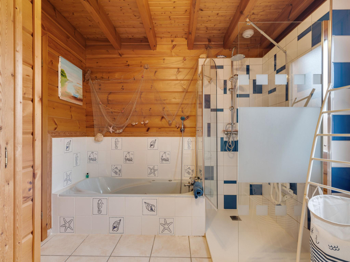 Bathroom, Nature Chalet in Abbevillers, Doubs