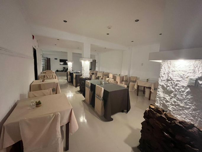 Food & Drinks 4, Hotel Lujan, n.a339