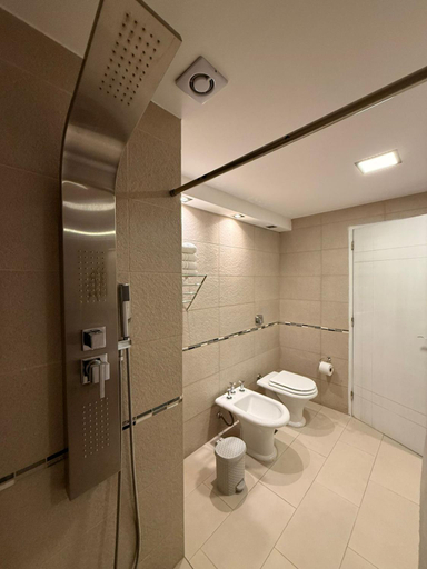 Bathroom 4, Hotel Alvarado Suites, Capital