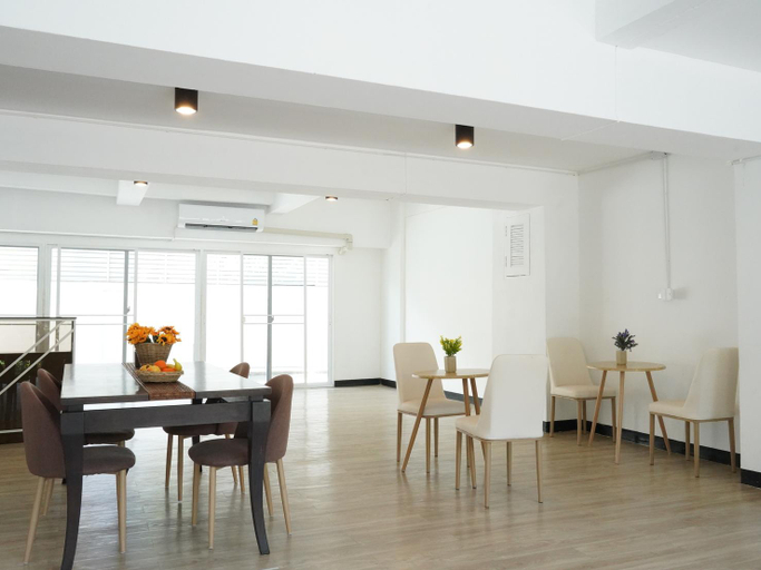 Public Area 3, RoomQuest IT Square Don Mueang Airport, Lak Si