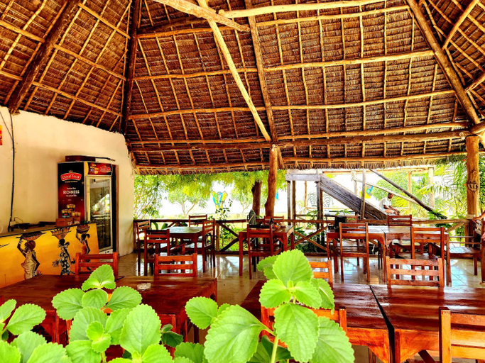 Food & Drinks 2, Mkeka Spice Lodge Jambiani, Kusini