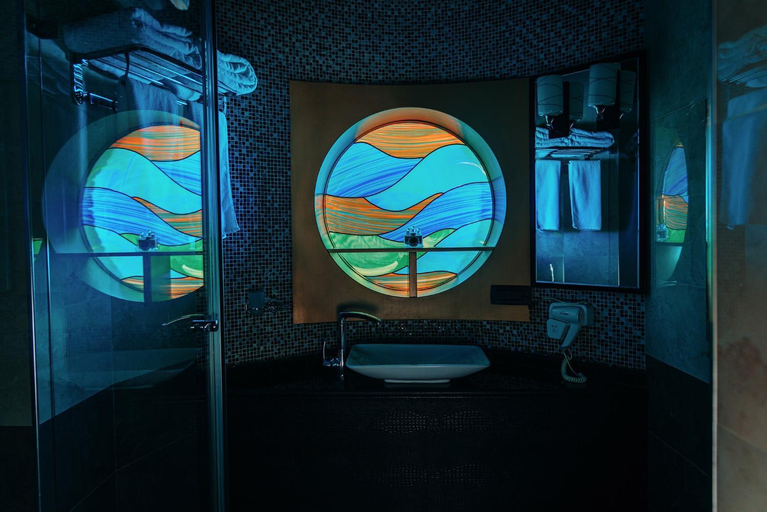 Bathroom 5, Bayil Breeze Hotel & Restaurant, Baku