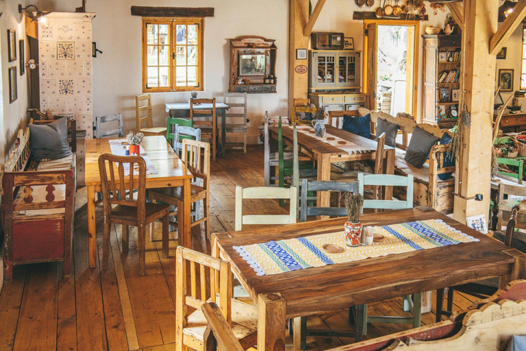 Food & Drinks 4, Viscri 32 - White Barn and Blue House, Bunesti