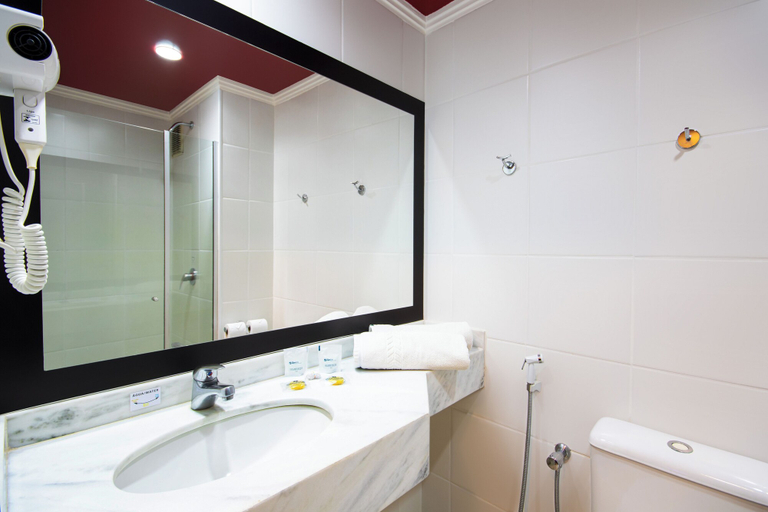 Bathroom 3, Dan Inn São Carlos by Nacional Inn, São Carlos