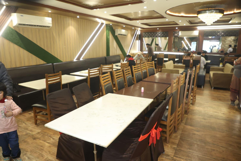 Food & Drinks 5, Hotel Taj Sarovar, Agra