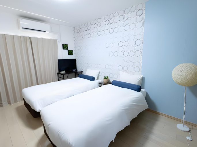 Bedroom 2, Dotombori Crystal Hotel 3, Osaka