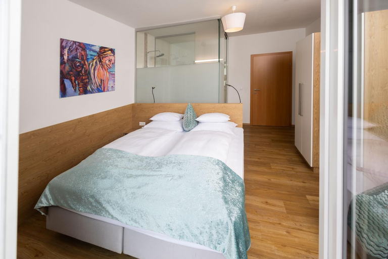 Bedroom 3, Hotel Garni Wurzer, Klagenfurt Land