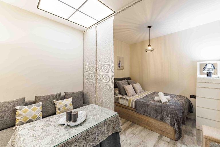 Others 3, Apartamento-Loft en Triana, Sevilla