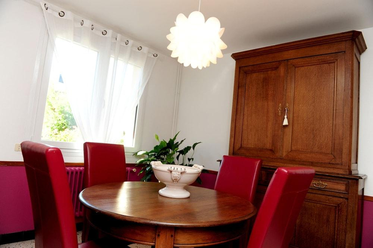Others 4, Hotel Le Franco-Belge, Ardennes