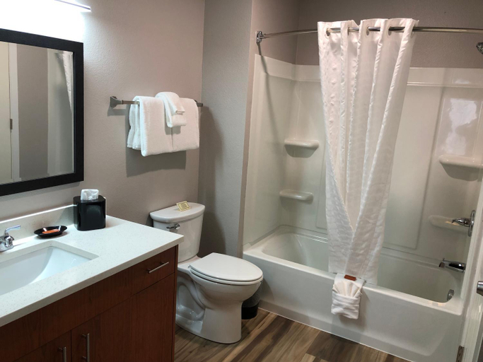 Bathroom 4, Aspen Suites Hotel Homer, Kenai Peninsula