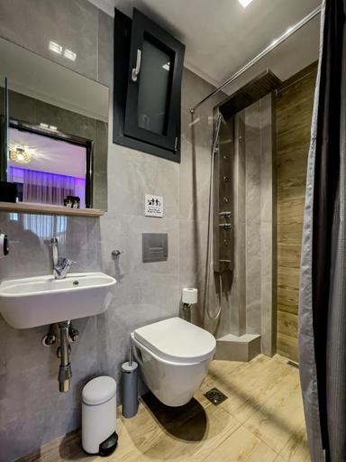 Others 5, Bamboo Luxury Studios, Central Macedonia