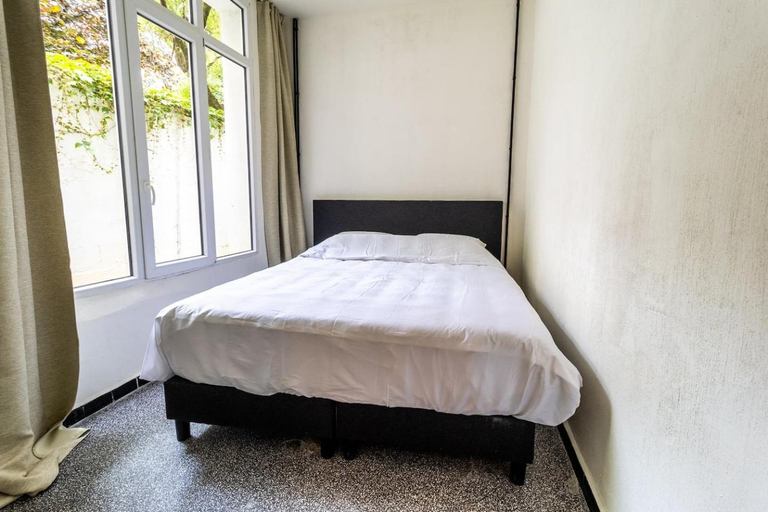 2, Zooside Suites, Antwerpen