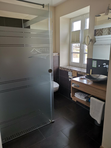 Bathroom 5, Hotel Stadt Steinheim, Höxter