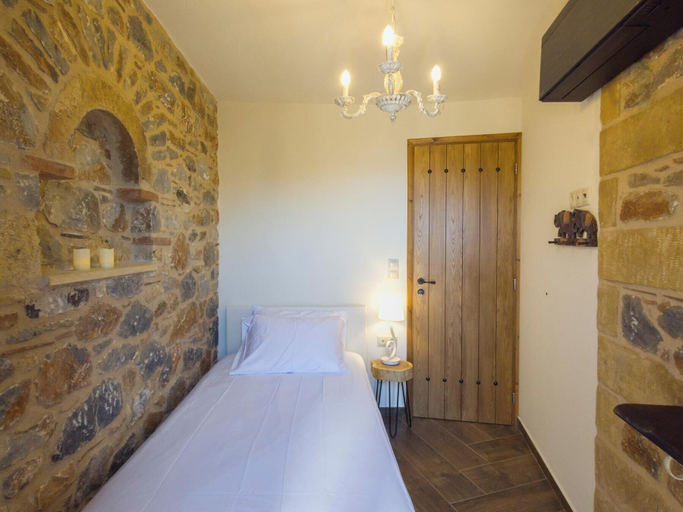 Room 4, The House Of Life, Peloponnese