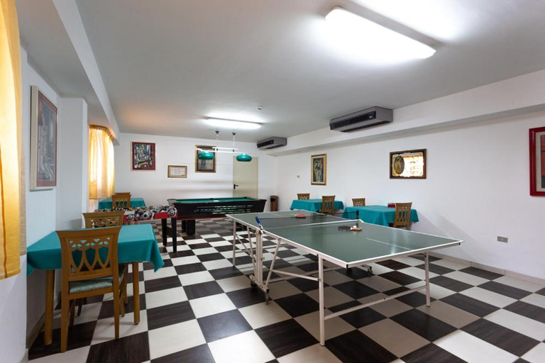 Others 4, Hotel Abruzzo, Teramo