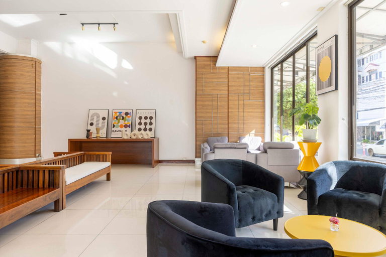 Public Area 5, The President Hotel at Chokchai 4, Lat Phrao