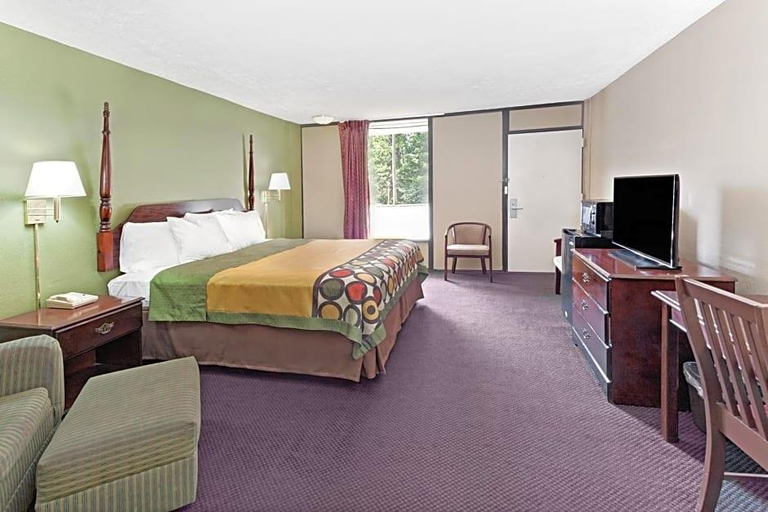 Bedroom 3, Super Inn & Suites Carrollton,West Georgia, Carroll