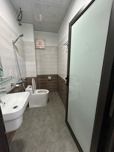 Bathroom 3, Nhim Hotel Moc Chau - by BAY LUXURY, Mộc Châu