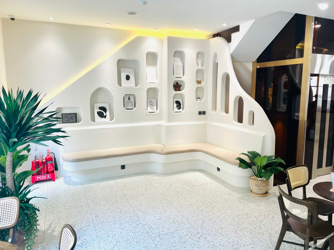 Sport & Beauty 4, Lotus Home Cafe, Phú Quốc