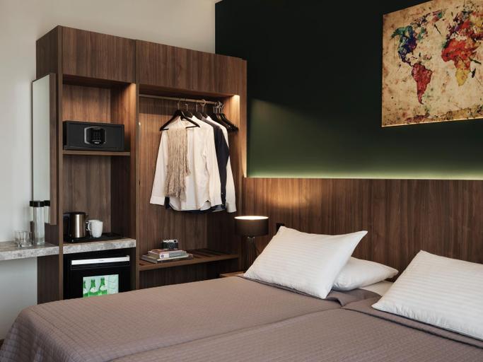 Bedroom 3, Candia Hotel, Attica