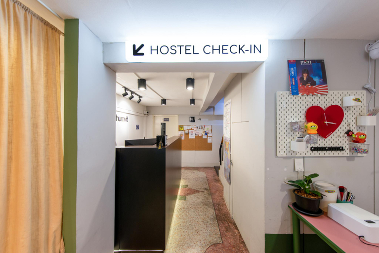 Public Area 2, PICCOLO SUKHUMVIT HOSTEL - Self check-in after 6 pm, Phra Khanong