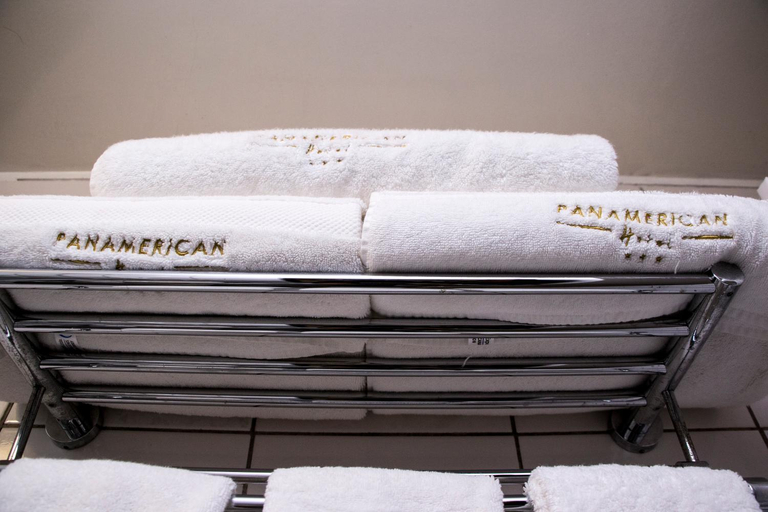 Bathroom, Pan American Hotel, Pedro Domingo Murillo