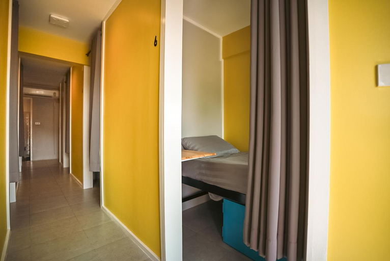 Bedroom 3, Stamps Backpackers, Muang Chiang Mai