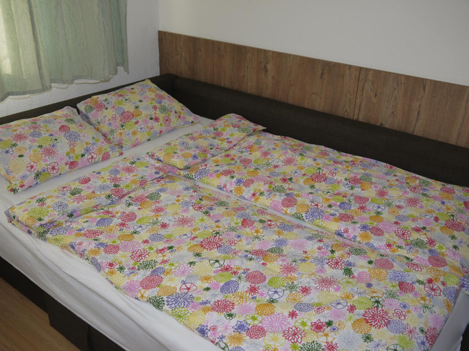 Bedroom 2, Vizparti SAS Apartman Siofok, Siófok