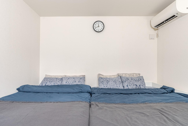 Bedroom 2, A万博22分、ニシ-大阪港（海遊館、サンタマリア、レゴランド、大観覧車、マーケットプレース）13分, Osaka