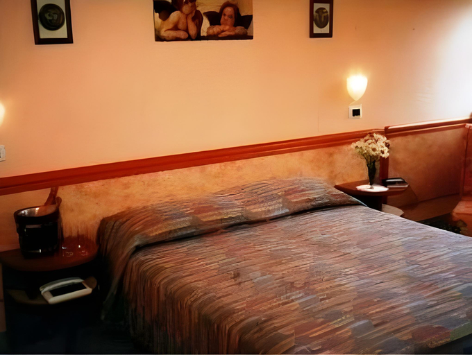 Bedroom, Hotel President, Chieti