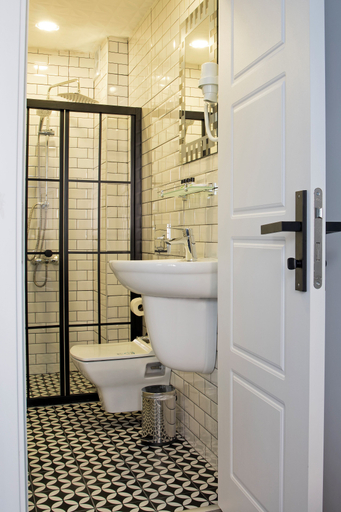 Bathroom 3, Carvan hotel, Fatih