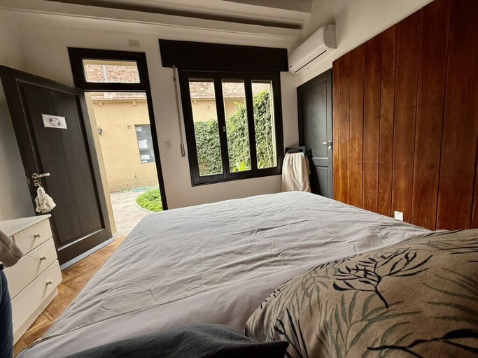 Room 2, Clivias Hostel, Capital