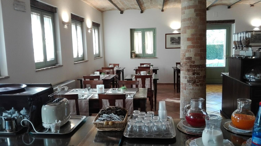 Food & Drinks 5, Hotel San Claudio, Macerata