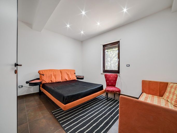 Others 5, Villa in Nissoria with Private Pool, Enna