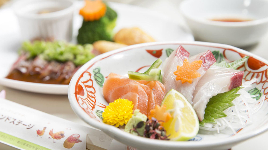 Food & Drinks 5, Hotel Second Stage, Takamatsu