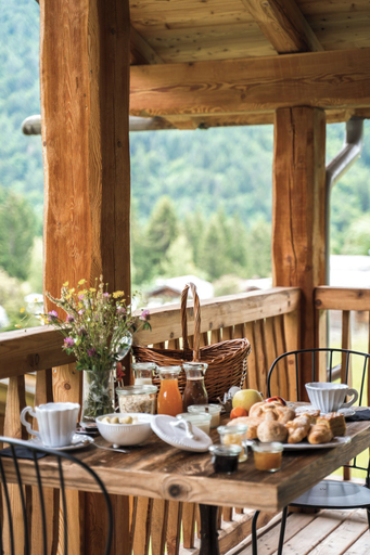 Breakfast meal, Ledro Mountain Chalets, Trento