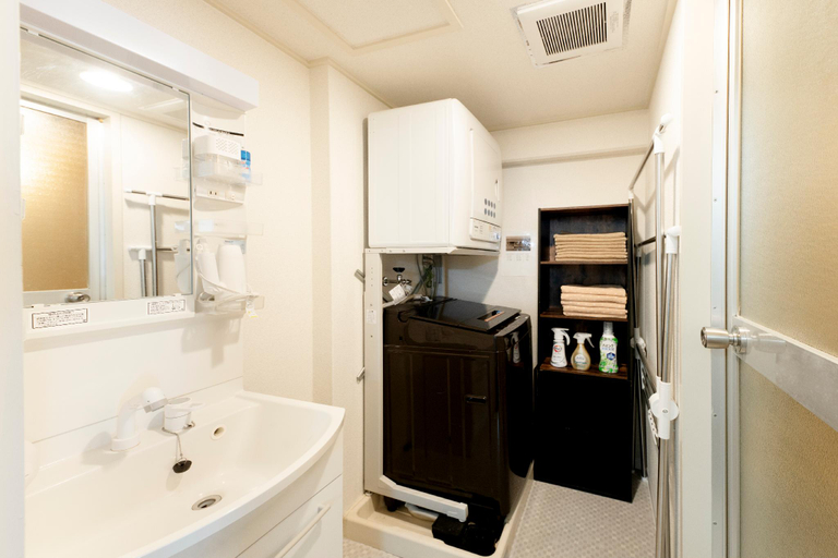Bathroom 3, Hotel Famille Kinsui , Osaka